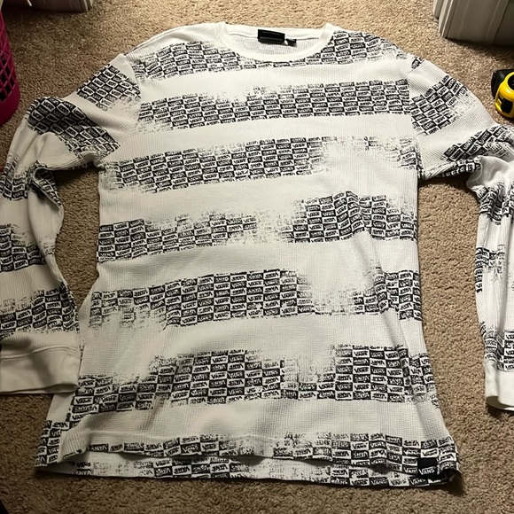 Vans Tops - Vans Black and White Thermal Long Sleeve Shirt- XL